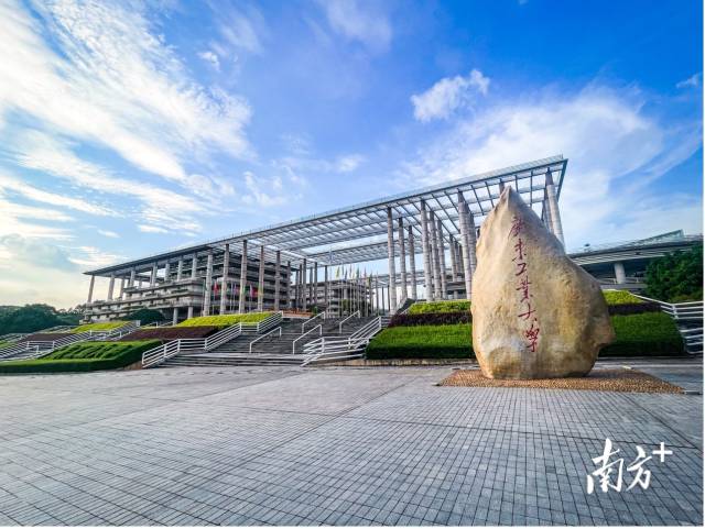 MK平台校园图景 受访者 供图